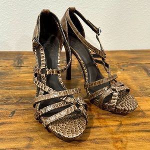 Tory Burch snake heels sz 6.5